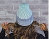 картинка шапка голубой градиент вязаная женская ручной работы из качественной пряжи: меринос с альпакой, неколючая, мягкая, стильная