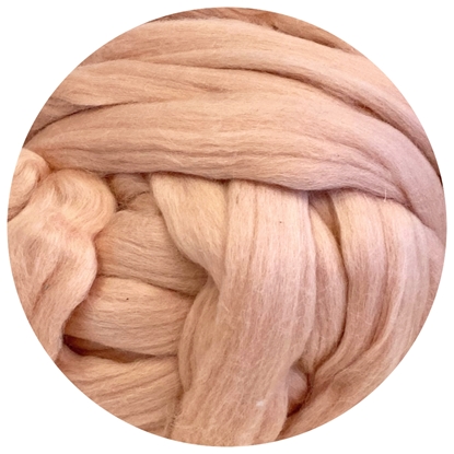 картинка шерсть мериноса полутонкая для валяния и фелтинга, цвет:  телесный, бледно-персиковый
